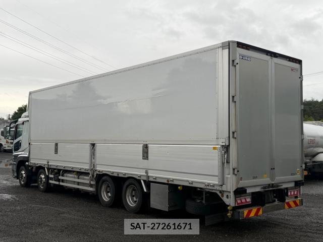 Mitsubishi GREAT 2018-04 8850768-15