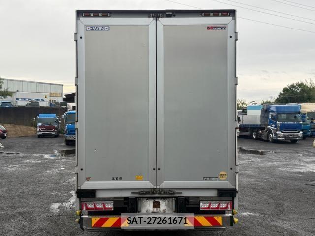 Mitsubishi GREAT 2018-04 8850768-16