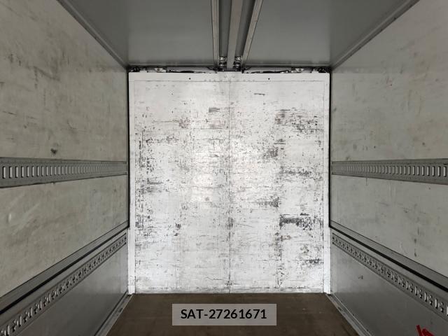 Mitsubishi GREAT 2018-04 8850768-27