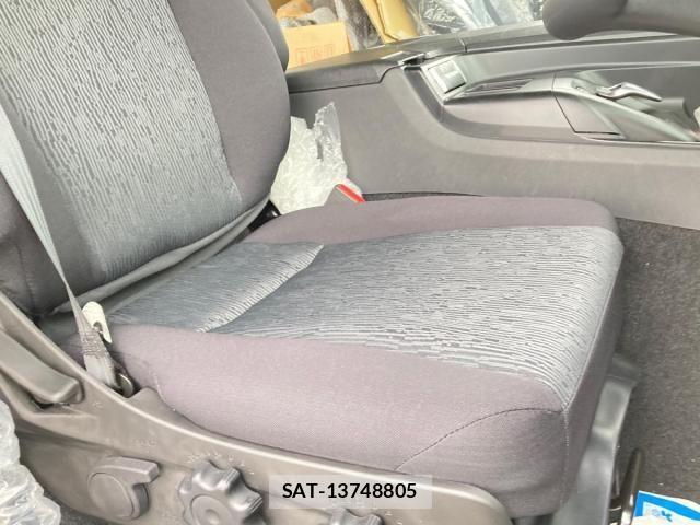 Mitsubishi GREAT 2026-05 8850763-20