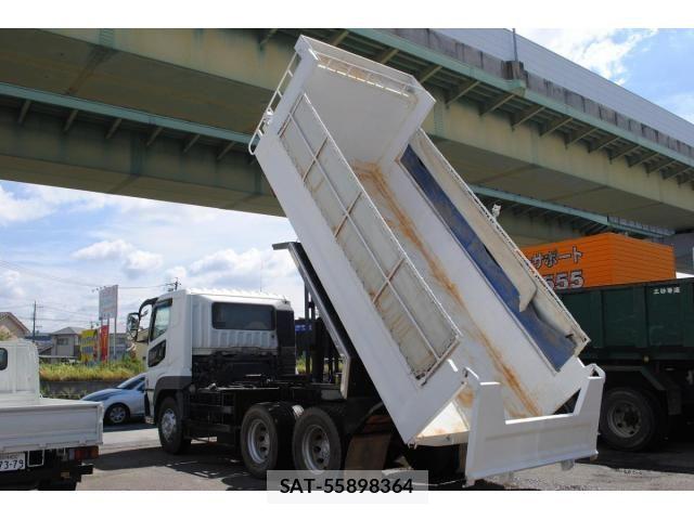 Mitsubishi GREAT 2015-04 8850770-11