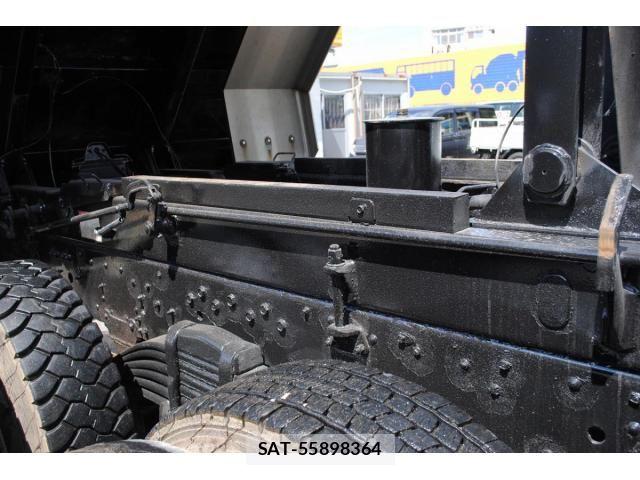 Mitsubishi GREAT 2015-04 8850770-16