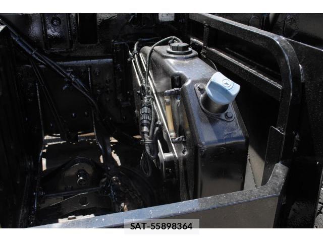 Mitsubishi GREAT 2015-04 8850770-23