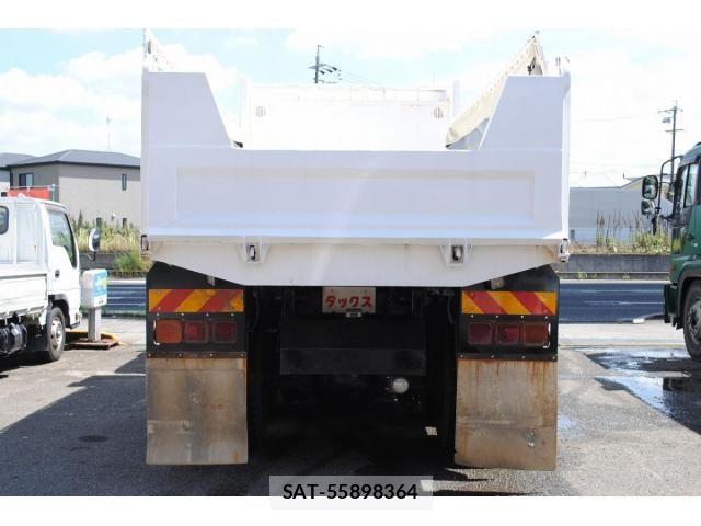 Mitsubishi GREAT 2015-04 8850770-6