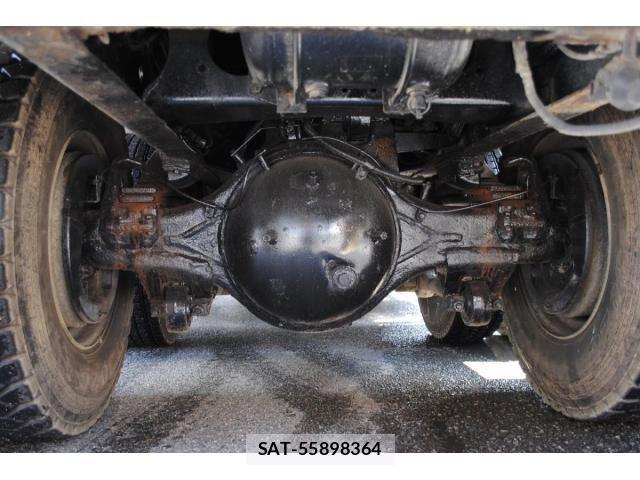 Mitsubishi GREAT 2015-04 8850770-8