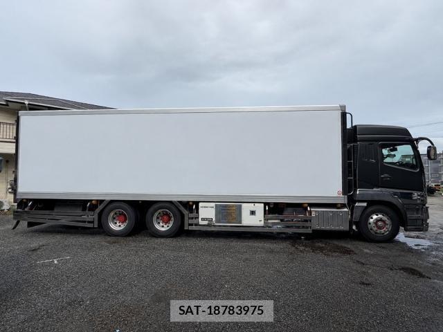 Mitsubishi GREAT 2021-01 8850766-12
