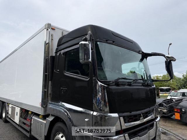 Mitsubishi GREAT 2021-01 8850766-18