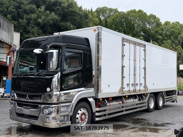 Mitsubishi GREAT 2021-01 8850766-1