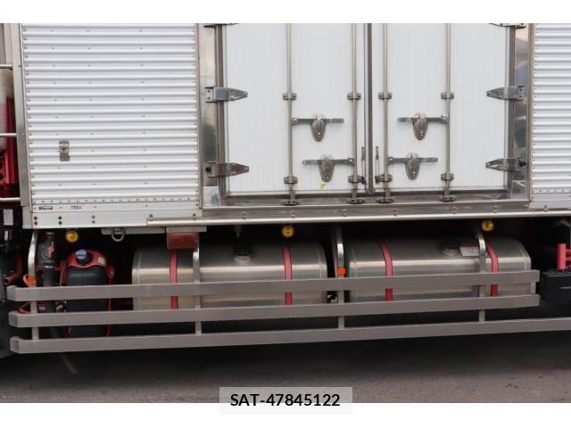 Mitsubishi GREAT 2019-01 8872176-24