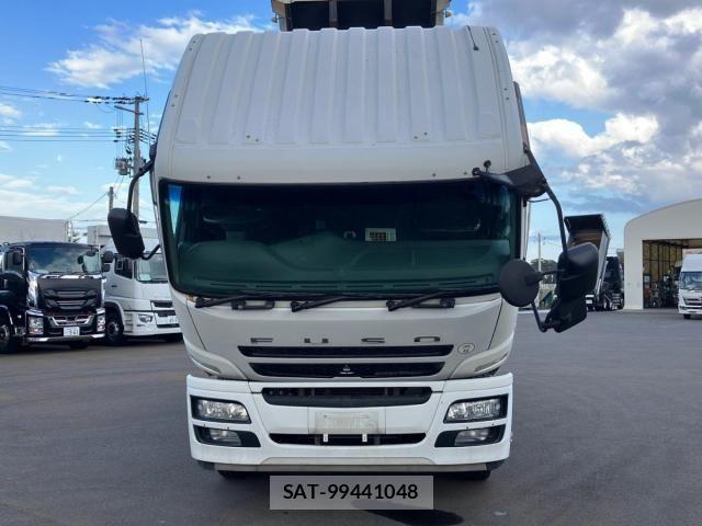 Mitsubishi GREAT 2014-03 8872181-24