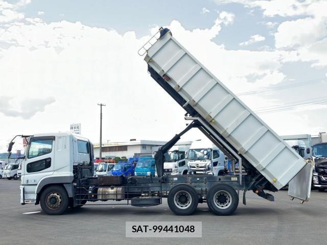 Mitsubishi GREAT 2014-03 8872181-4