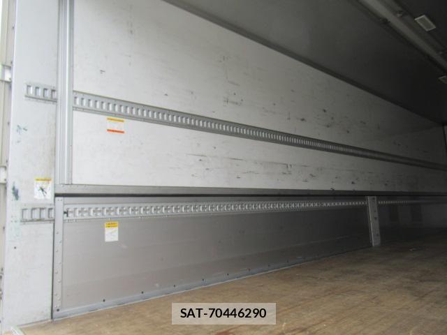 Mitsubishi GREAT 2020-01 8872175-22