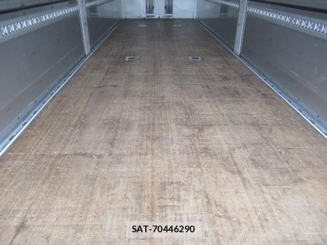 Mitsubishi GREAT 2020-01 8872175-28