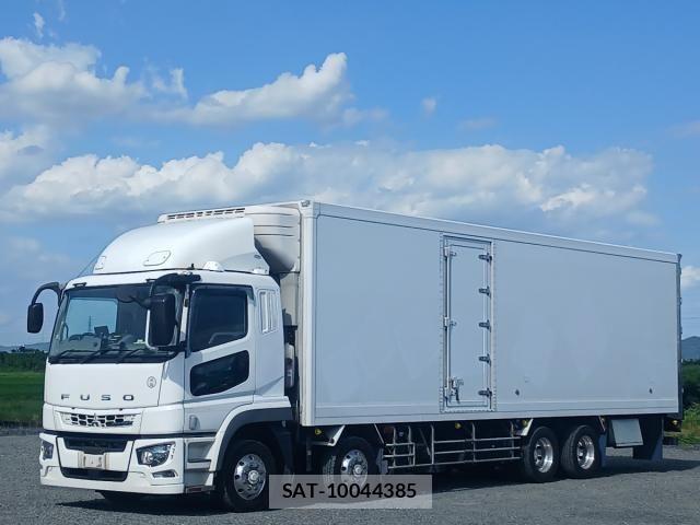 Mitsubishi GREAT 2020-02 8872178-2