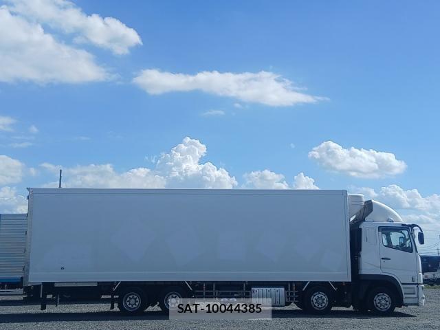 Mitsubishi GREAT 2020-02 8872178-8