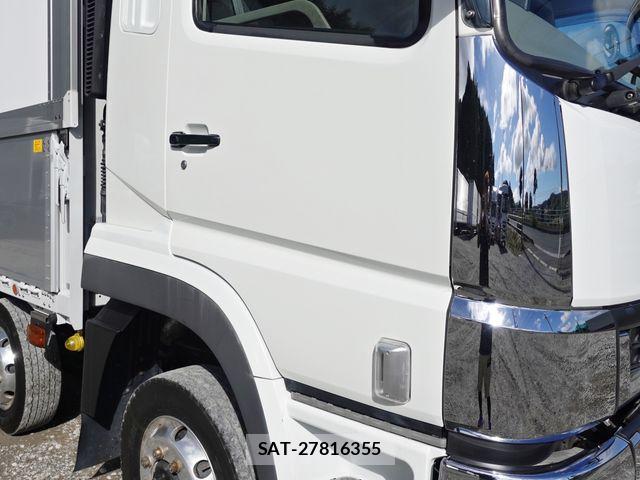 Mitsubishi GREAT 2020-06 8872184-4