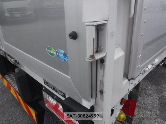 Mitsubishi GREAT 2023-01 8872174-12