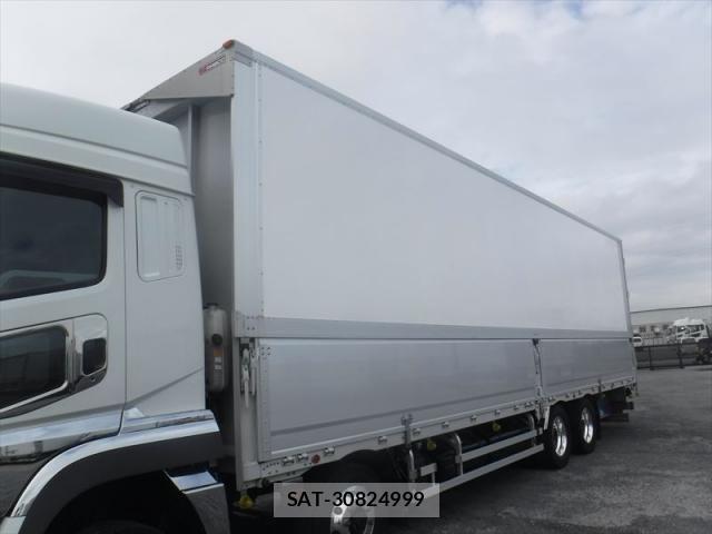 Mitsubishi GREAT 2023-01 8872174-1