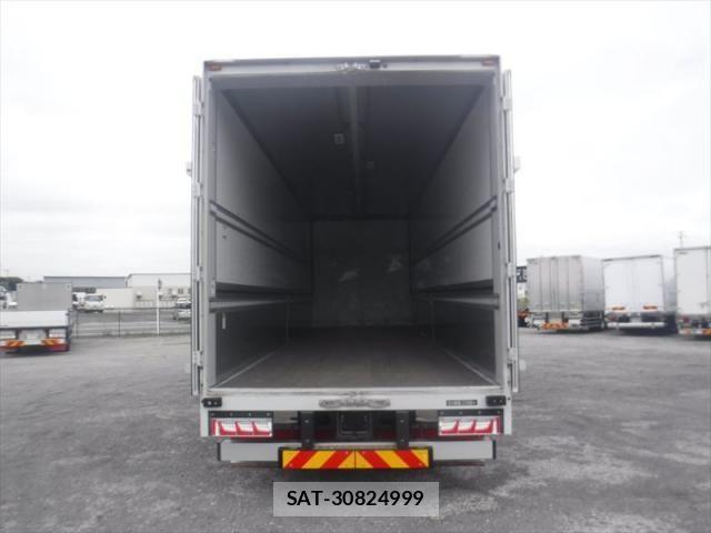 Mitsubishi GREAT 2023-01 8872174-22