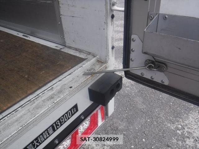 Mitsubishi GREAT 2023-01 8872174-23