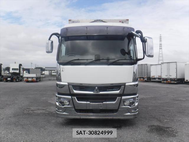 Mitsubishi GREAT 2023-01 8872174-2