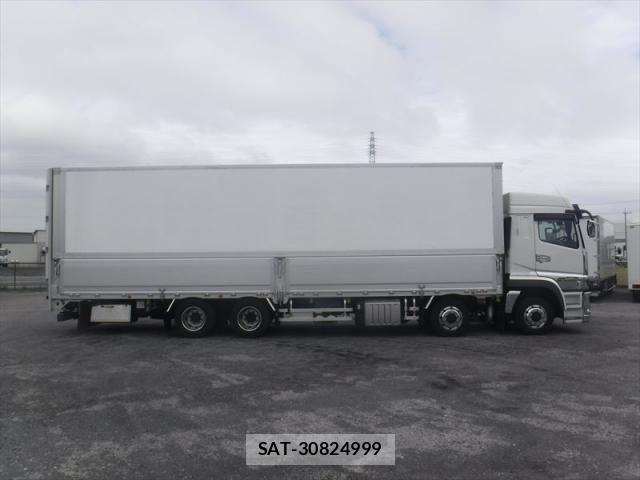 Mitsubishi GREAT 2023-01 8872174-6