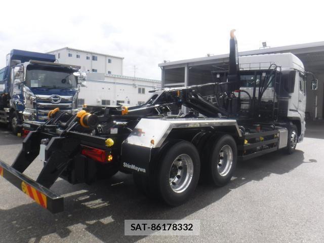 Mitsubishi GREAT 2026-05 8872172-4