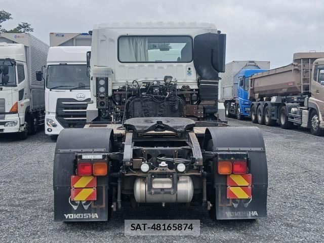 Mitsubishi GREAT 2015-11 8872182-15