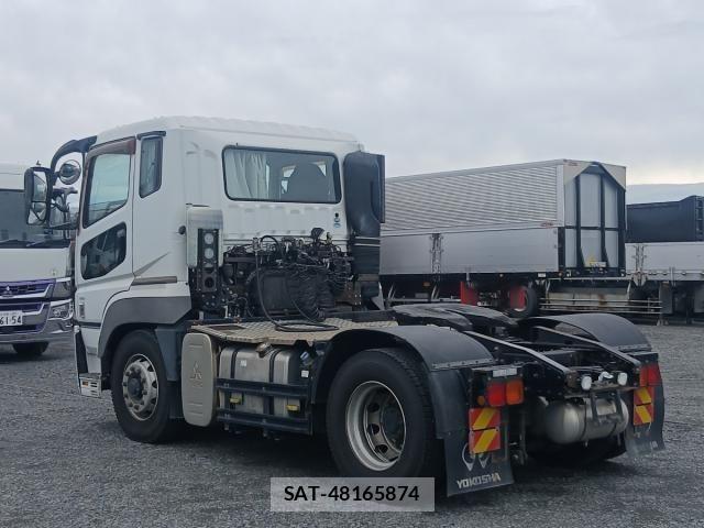 Mitsubishi GREAT 2015-11 8872182-17