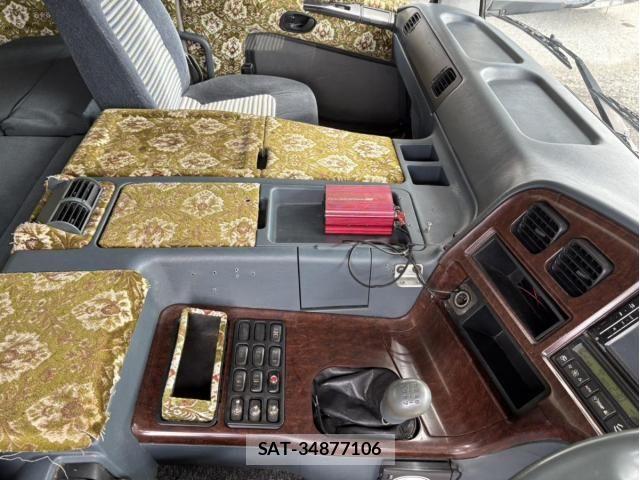 Mitsubishi GREAT 1997-07 8882436-15