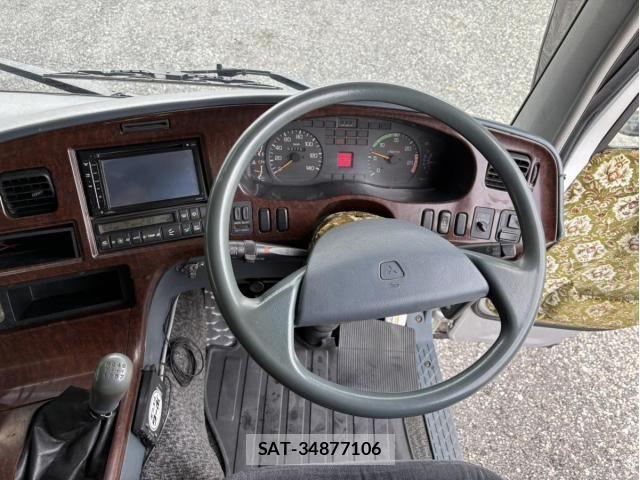 Mitsubishi GREAT 1997-07 8882436-17