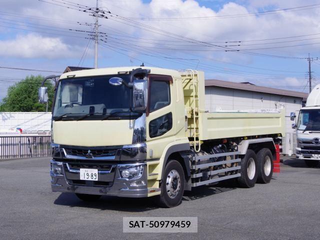 Mitsubishi GREAT 2019-05 8882431-0