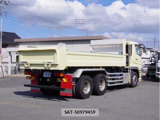 Mitsubishi GREAT 2019-05 8882431-3