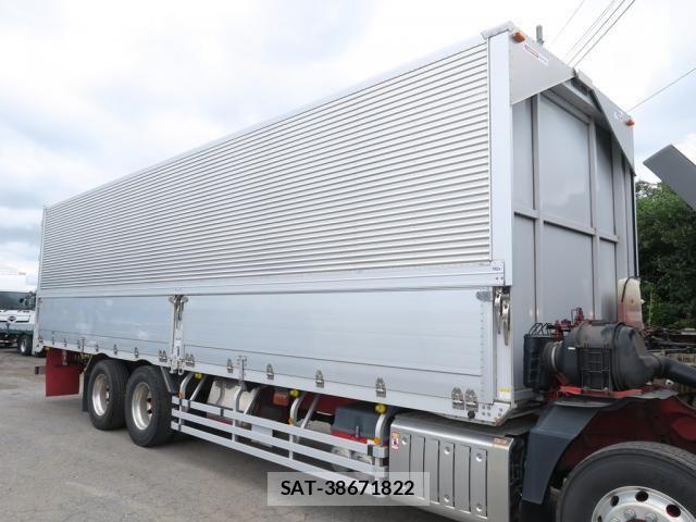 Mitsubishi GREAT 2020-03 8882432-13