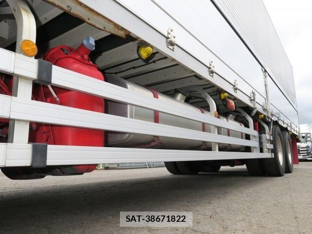 Mitsubishi GREAT 2020-03 8882432-16