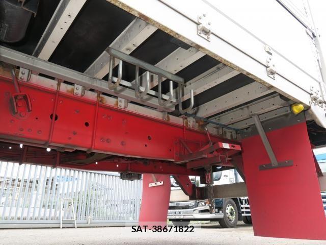 Mitsubishi GREAT 2020-03 8882432-18