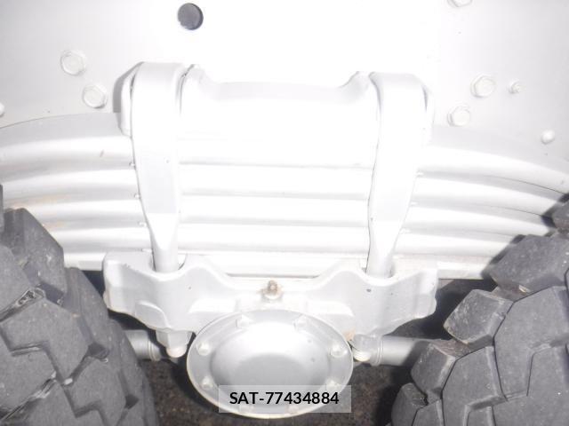Mitsubishi GREAT 2021-02 8882429-21