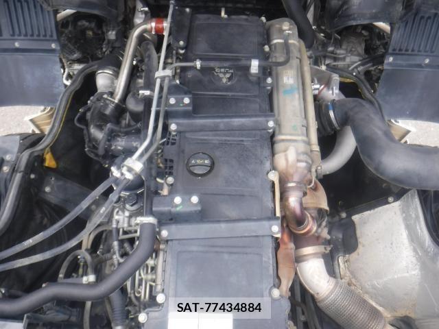 Mitsubishi GREAT 2021-02 8882429-26