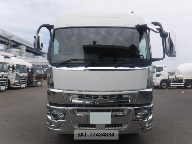 Mitsubishi GREAT 2021-02 8882429-3