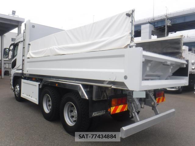 Mitsubishi GREAT 2021-02 8882429-7