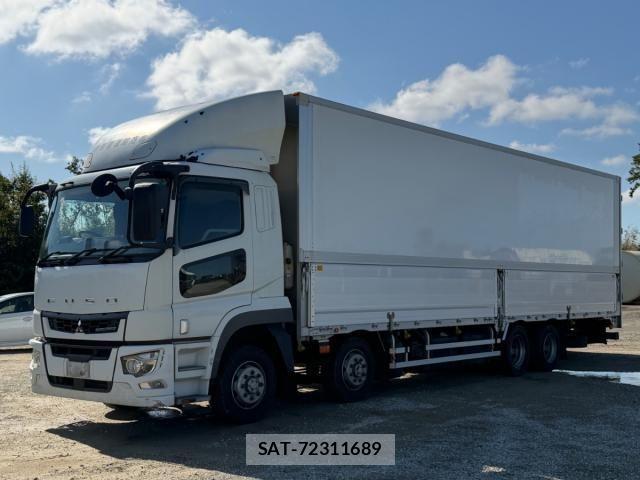 Mitsubishi GREAT 2019-01 8882435-0