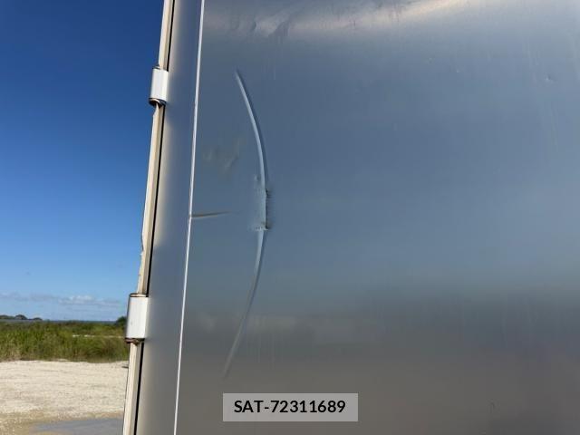 Mitsubishi GREAT 2019-01 8882435-11