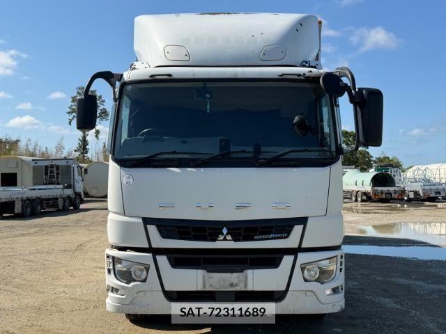 Mitsubishi GREAT 2019-01 8882435-2