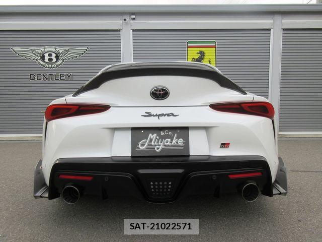 Toyota SUPRA 2023-07 2034047-11