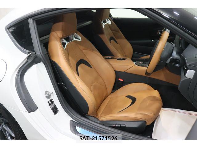 Toyota SUPRA 2023-06 6717457-17