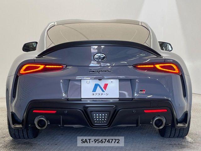 Toyota SUPRA 2023-04 7458180-15