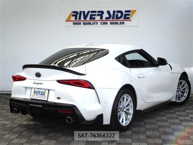 Toyota SUPRA 2024-08 8102131-2