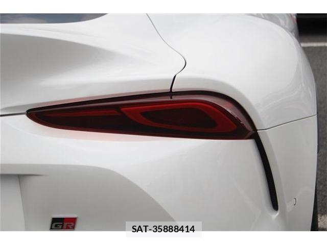 Toyota SUPRA 2020-03 8210483-12
