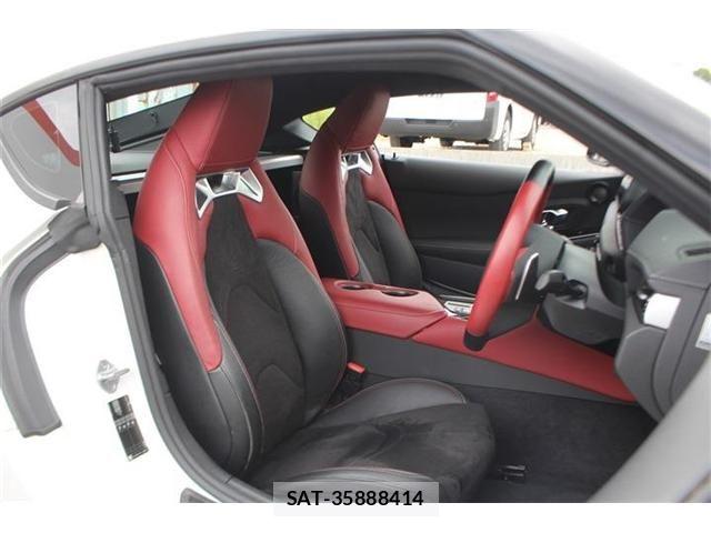 Toyota SUPRA 2020-03 8210483-13