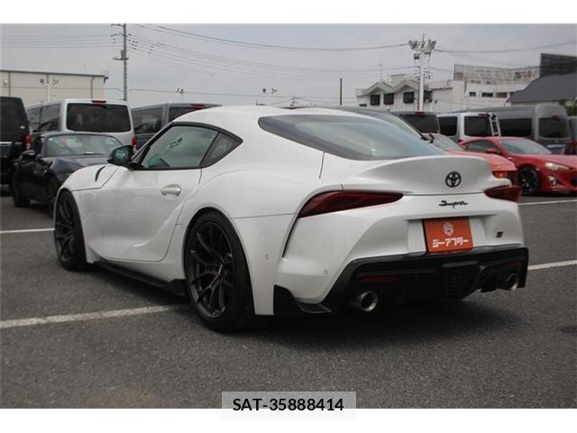 Toyota SUPRA 2020-03 8210483-20